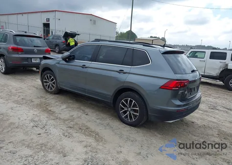 2019 Volkswagen Tiguan 2.0T Se/2.0T Sel/2.0T Sel R-Line/2.0T Sel R-Line Black from USA, damaged, VIN 3VV3B7AX8KM077440